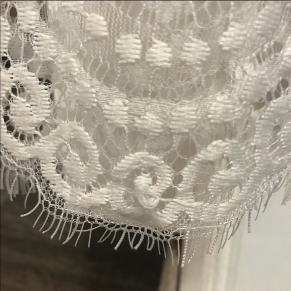Lace Me Out Backless V-Neck Top in White XS - Picture 6 of 7